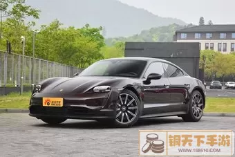 Porsche Taycan：极致性能释放